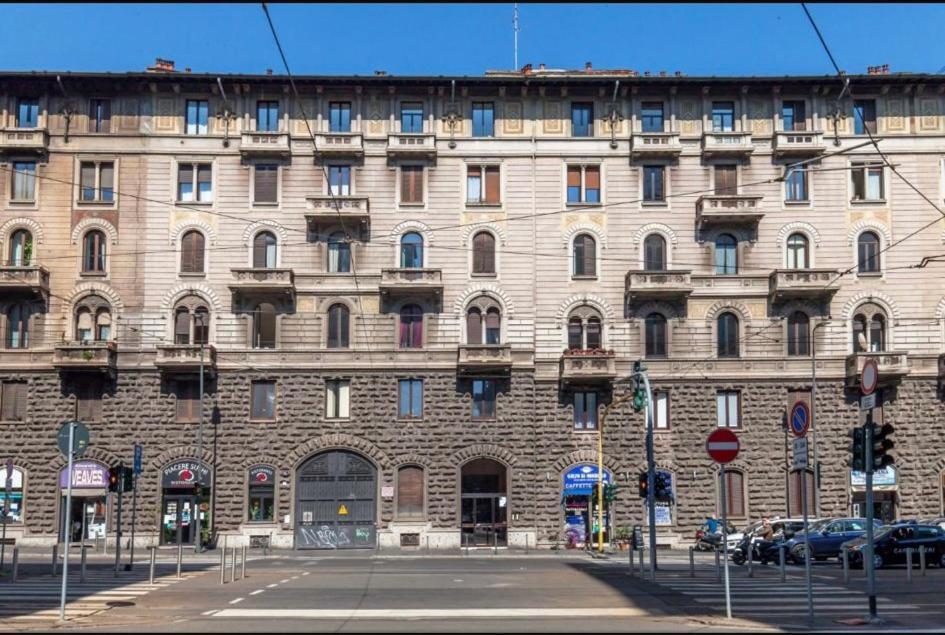Lenny'S Central Apartment Milano Eksteriør billede
